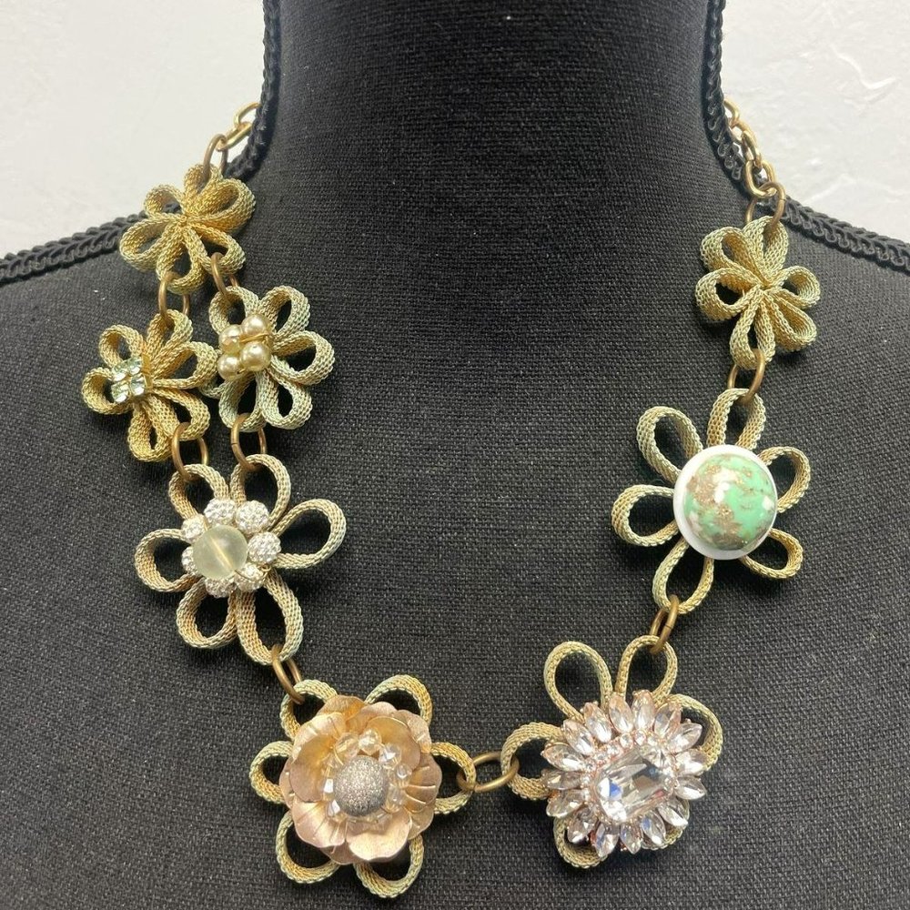 Mesh Flower Bejeweled Bib Necklace